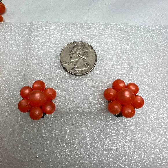 Vintage 1950's 2 Strand Necklace & Clip On Earring Set Beads & Faux Pearls - Picture 2 of 8